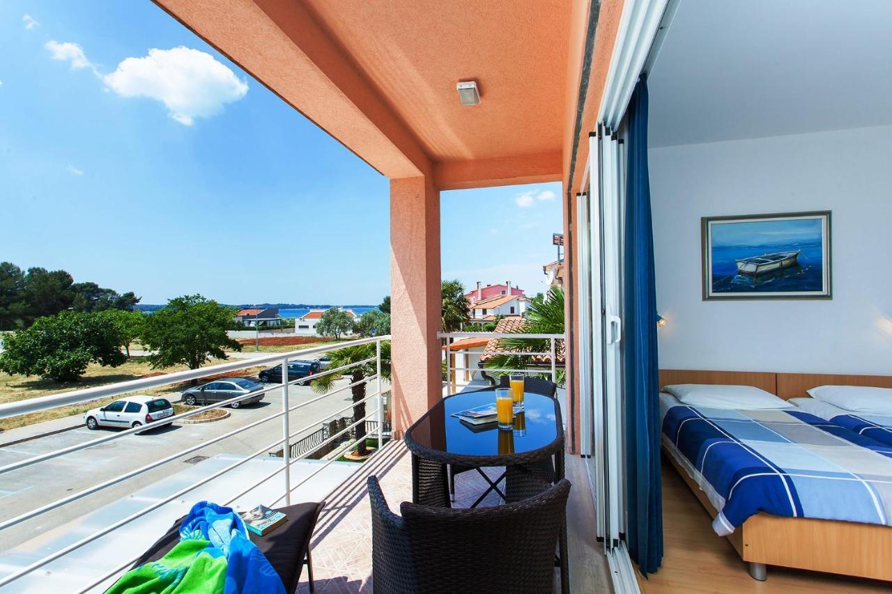 Apartments Villa Brioni II Fažana Exterior foto